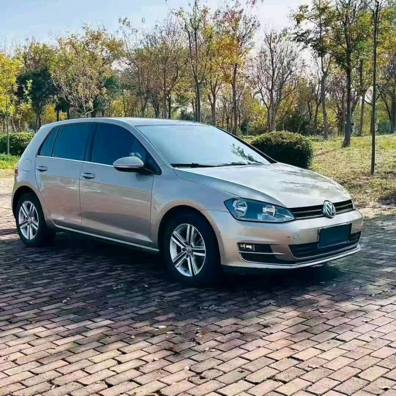 青岛16年大众高尔夫2