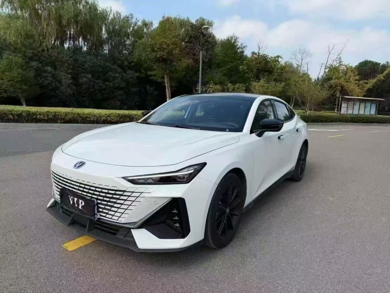 徐州25年长安汽车UNI2