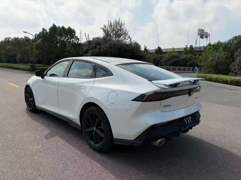 徐州25年长安汽车UNI7