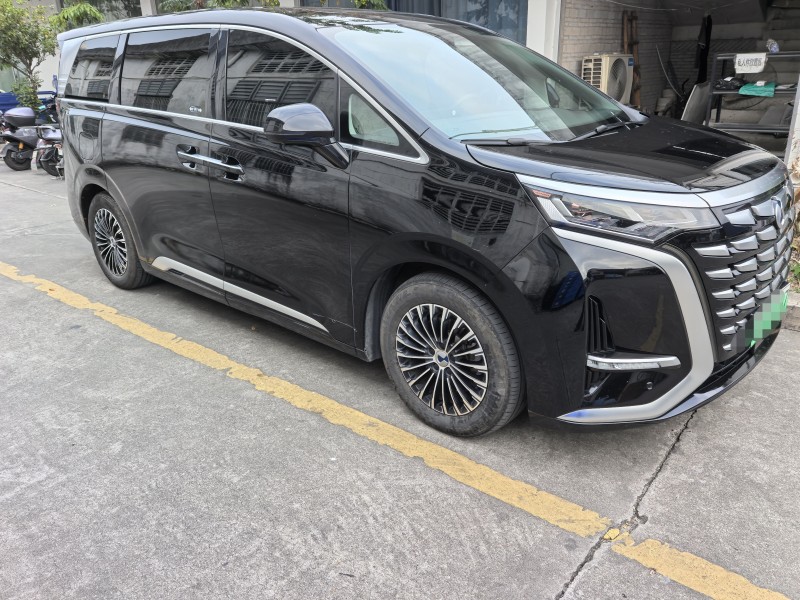 广州23年腾势D92