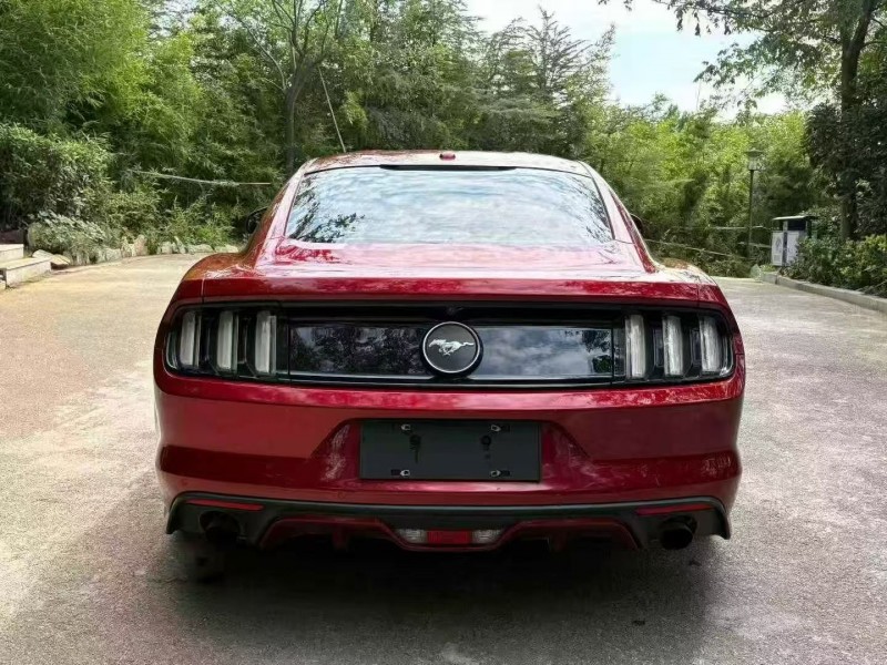 烟台18年福特野马8