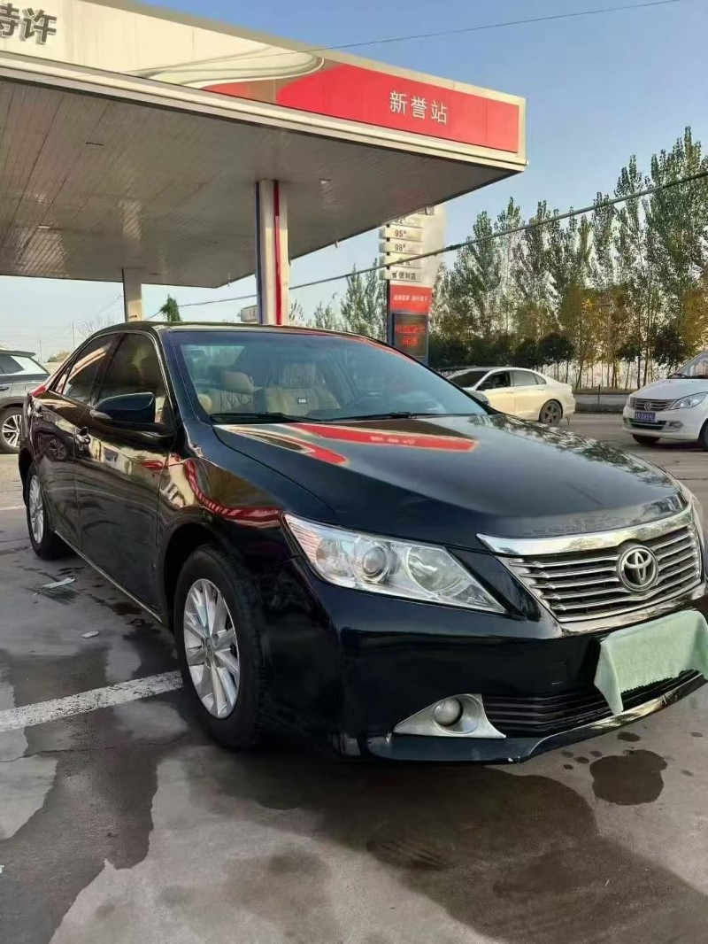 菏泽14年丰田凯美瑞3