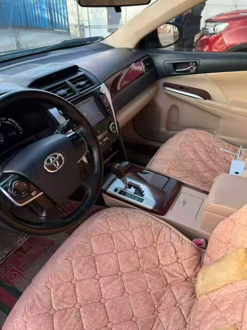 菏泽14年丰田凯美瑞4