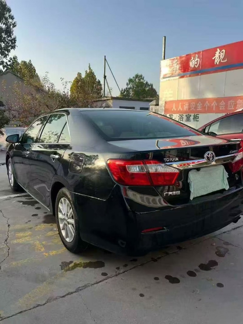 菏泽14年丰田凯美瑞7