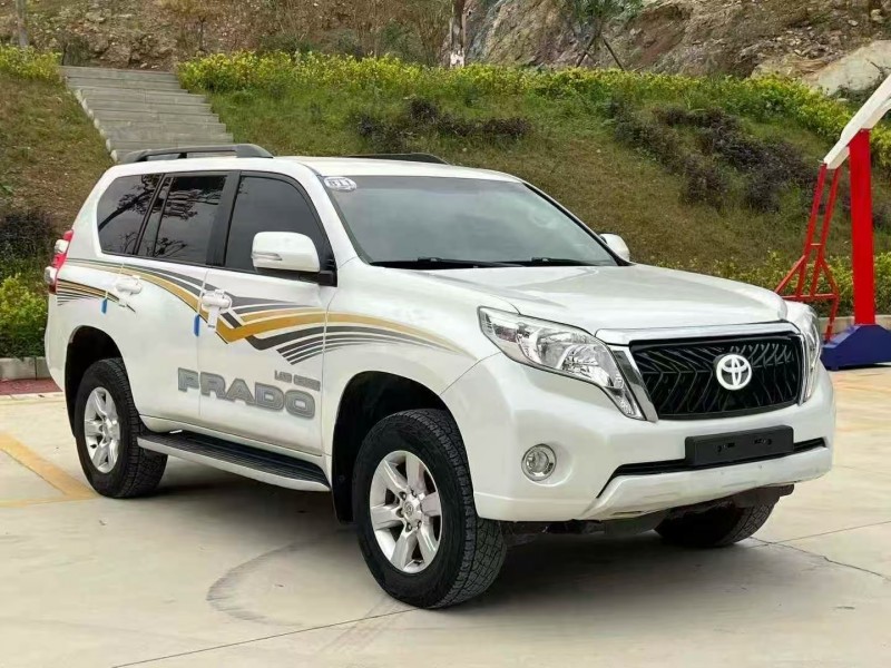 贵阳16年丰田普拉多3