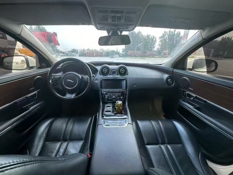 保定15年捷豹XJL6