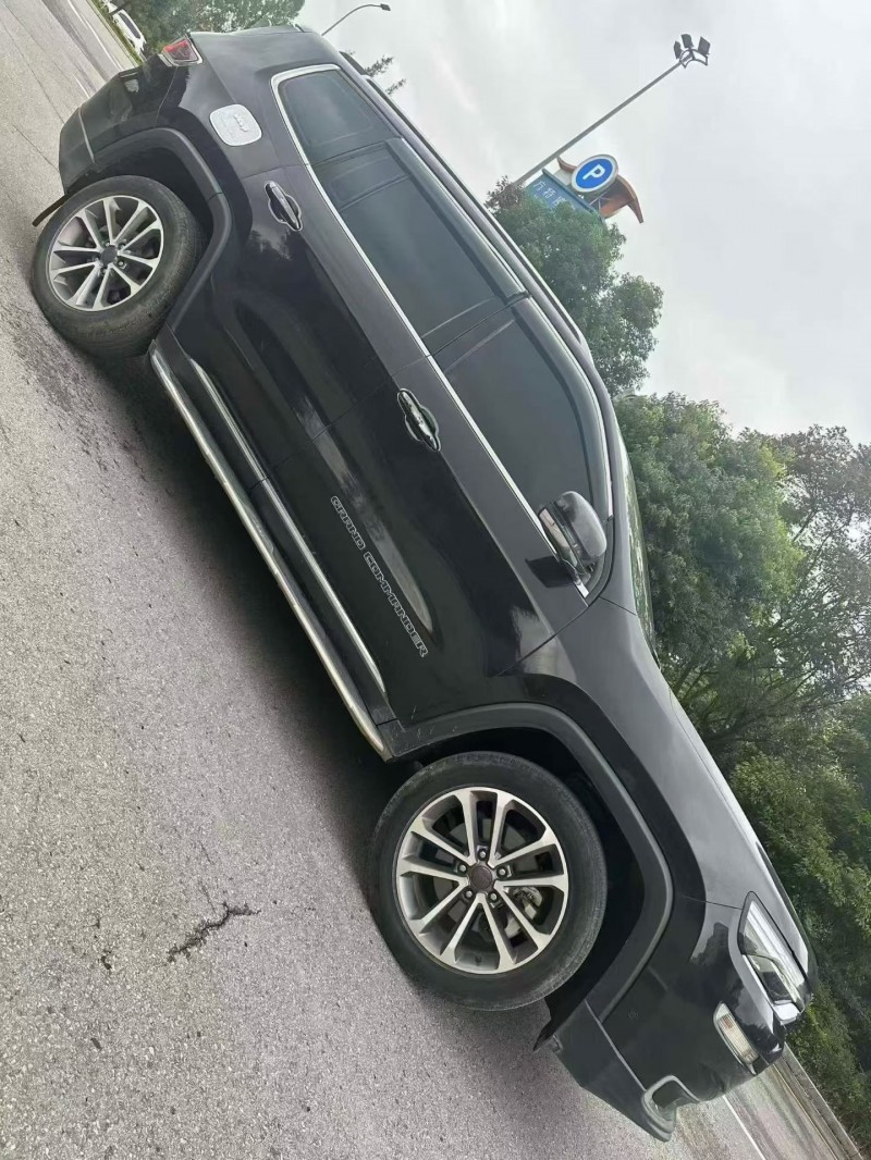 泸州21年Jeep指挥官3