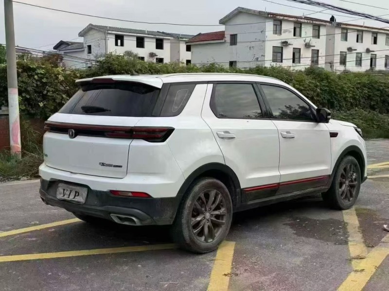 淄博20年长安汽车CS557