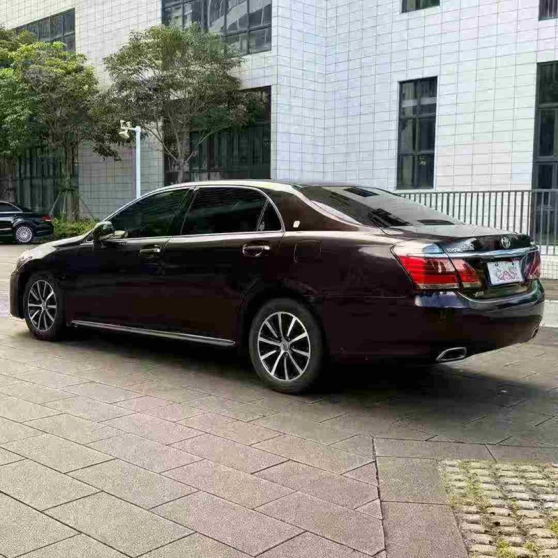 佛山15年丰田皇冠4