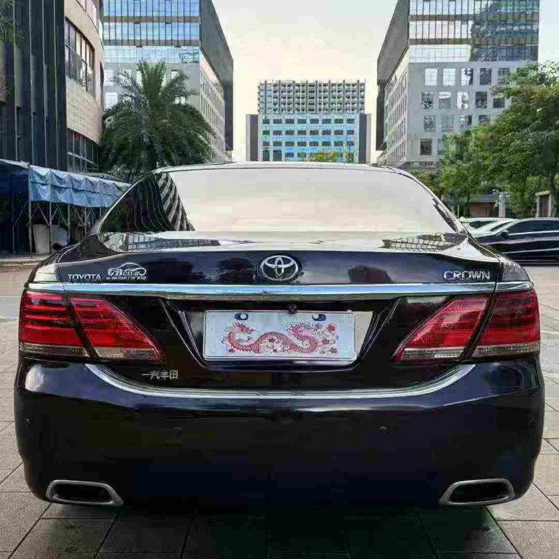 佛山15年丰田皇冠9