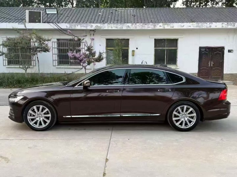 洛阳20年沃尔沃S906