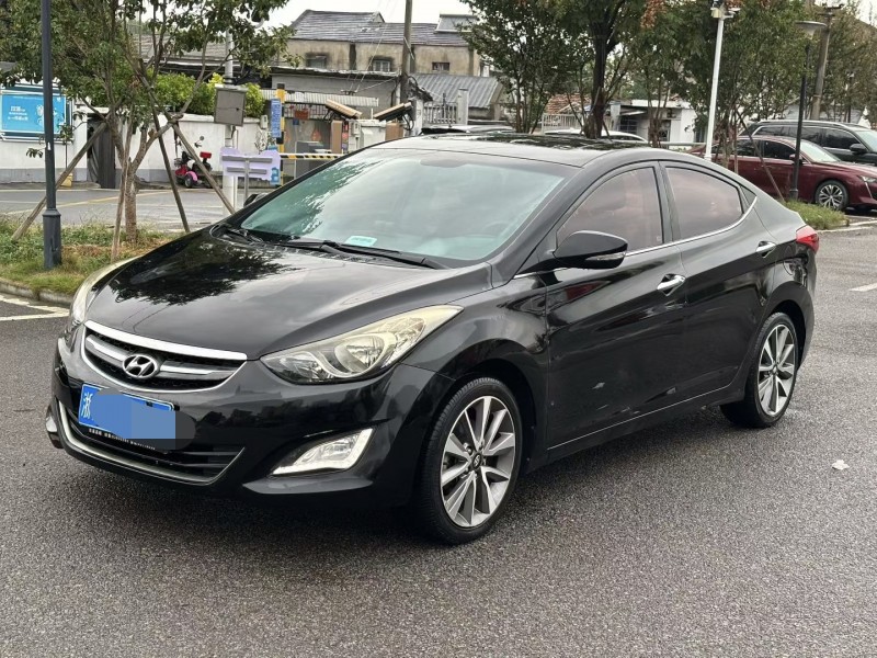 宁波15年现代朗动2