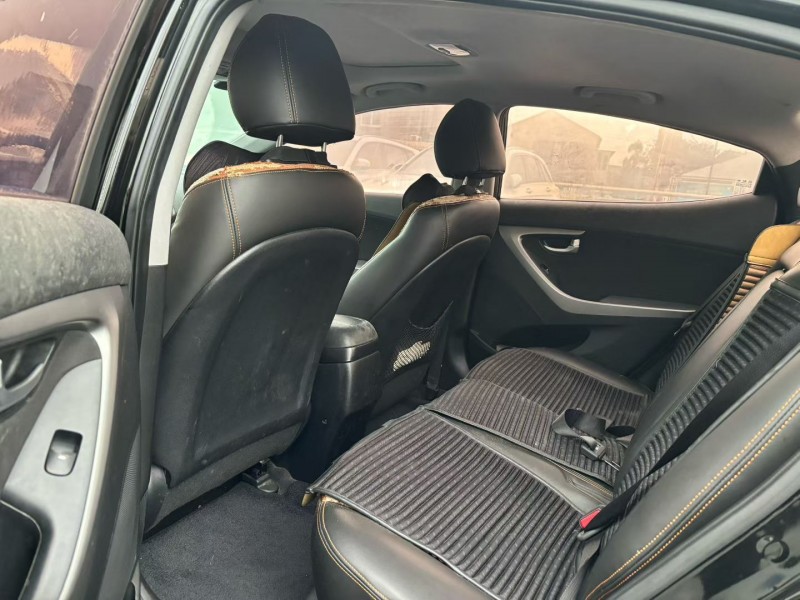 宁波15年现代朗动6