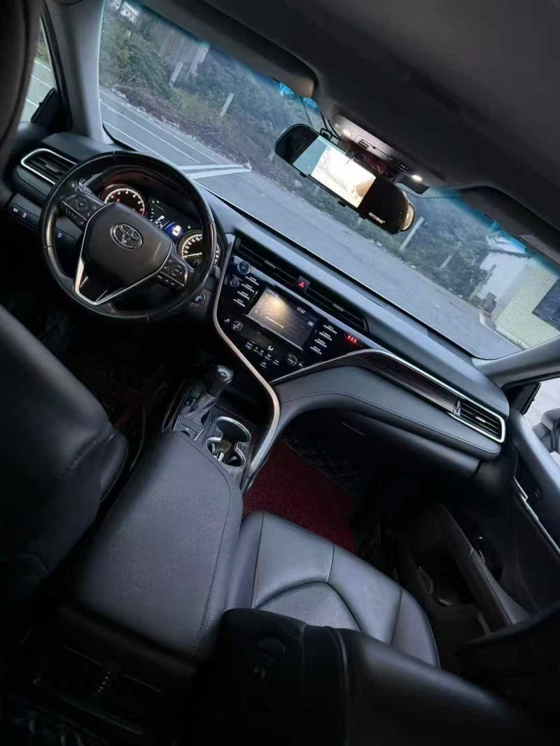 长沙18年丰田凯美瑞6