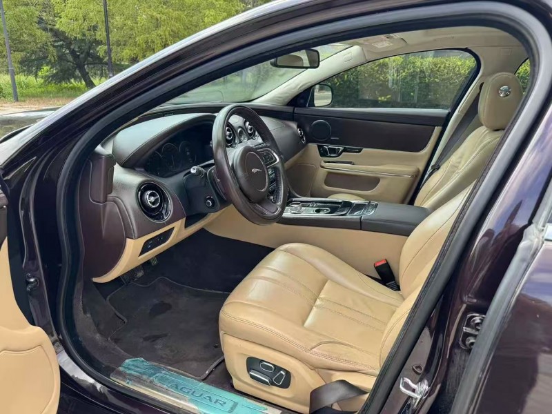 青岛16年捷豹XJ4