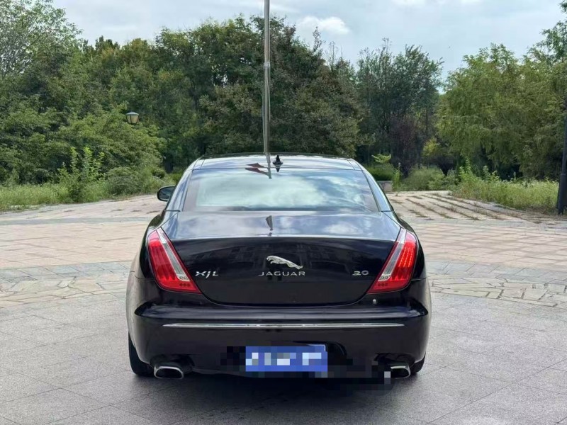 青岛16年捷豹XJ9