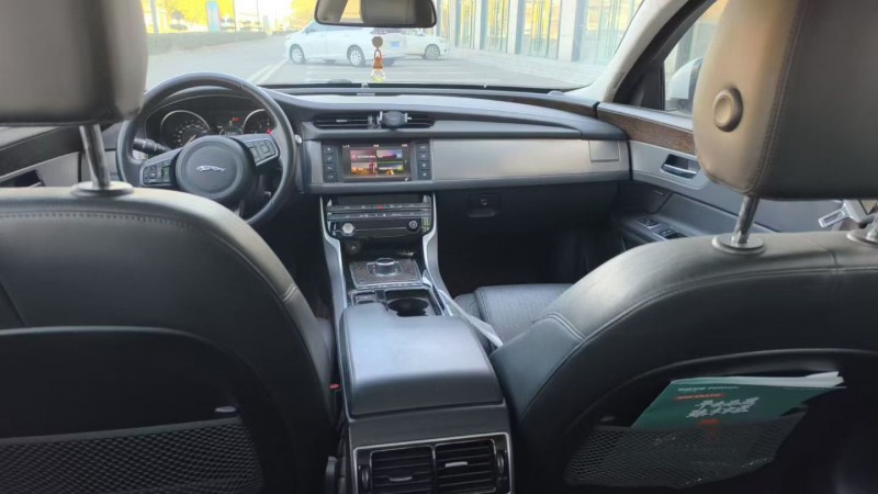 济宁17年捷豹XFL5