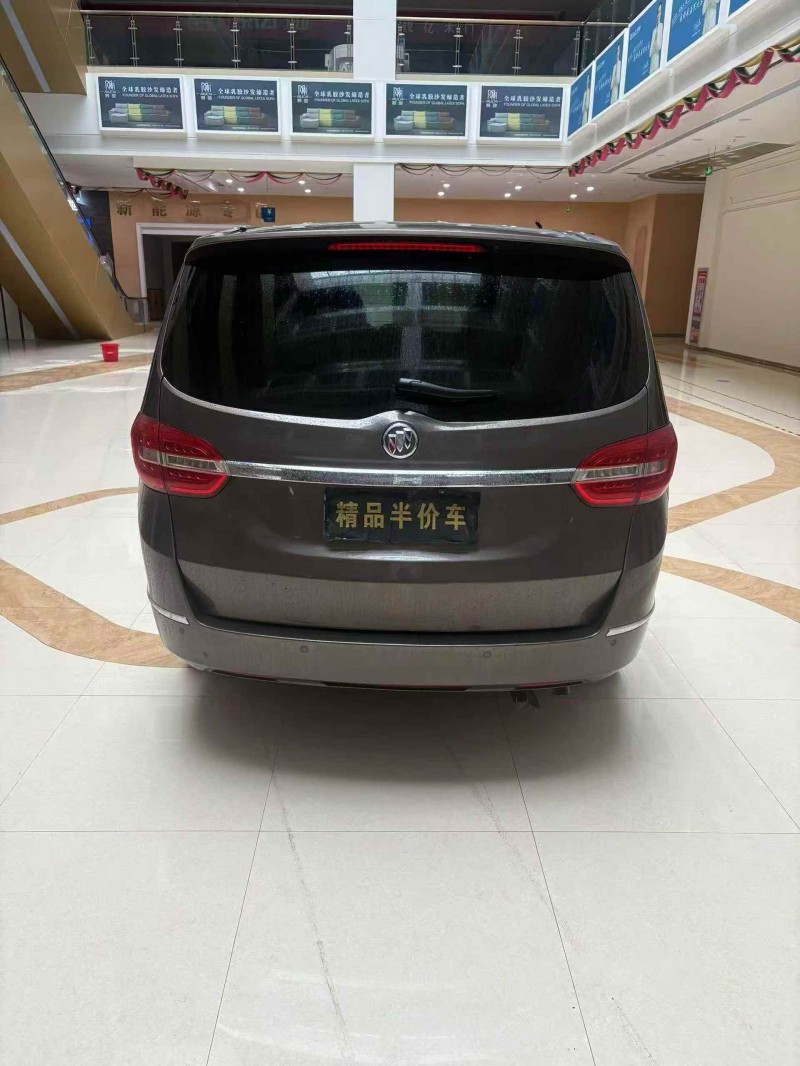 芜湖17年别克GL82