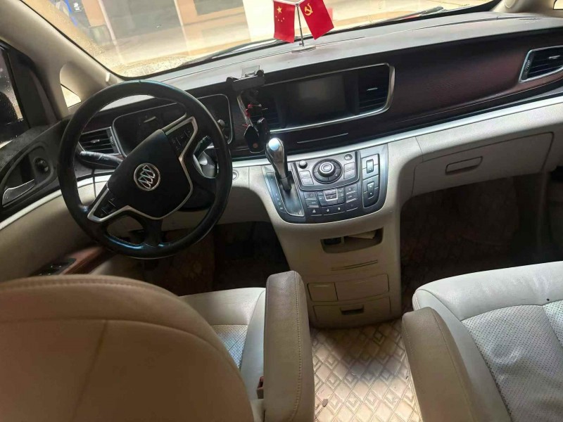 芜湖17年别克GL83