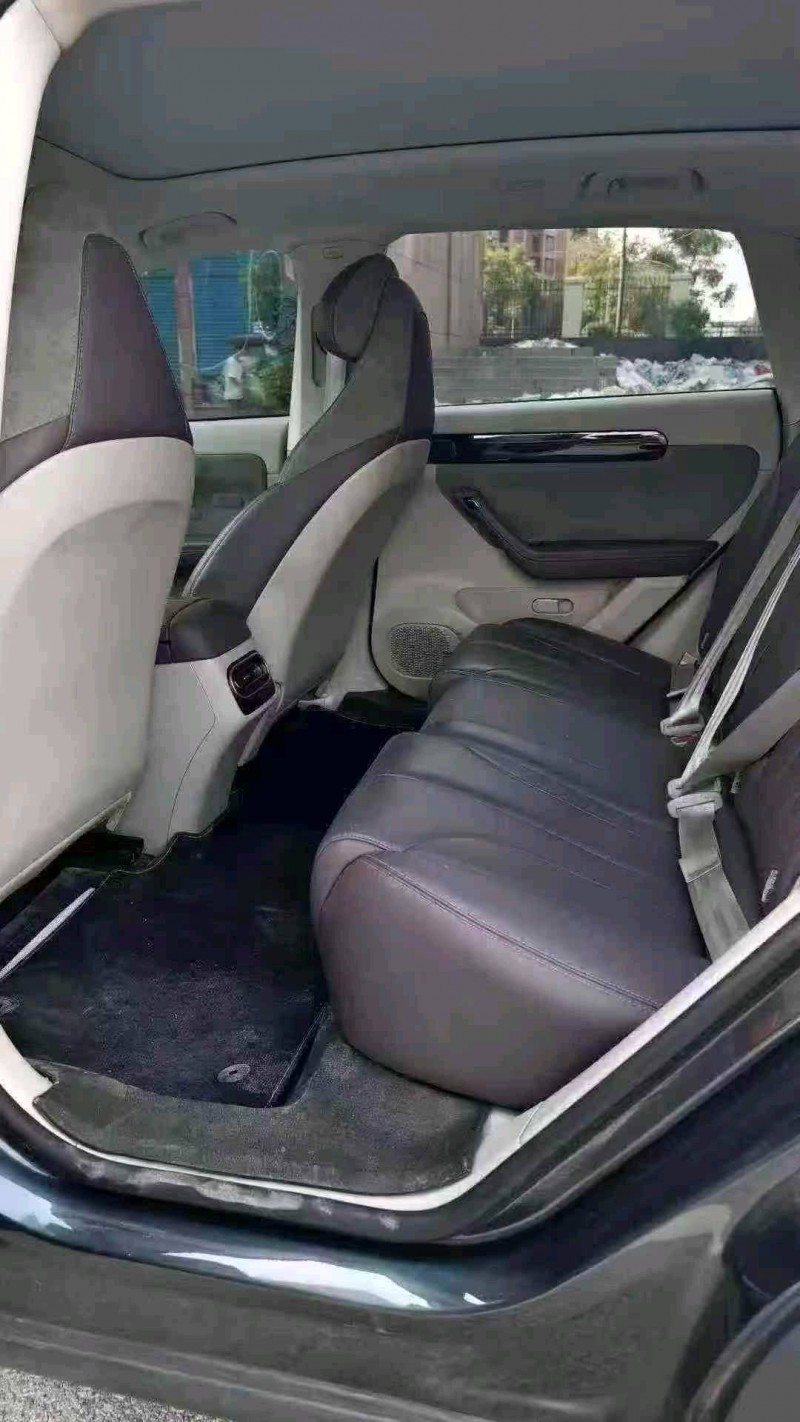 秦皇岛23年零跑汽车C116