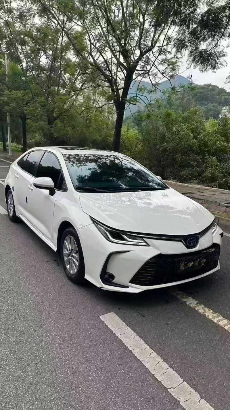 青岛22年丰田卡罗拉2