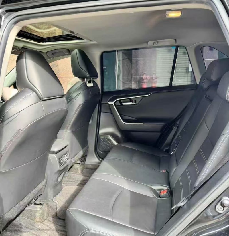 东莞22年丰田威兰达4