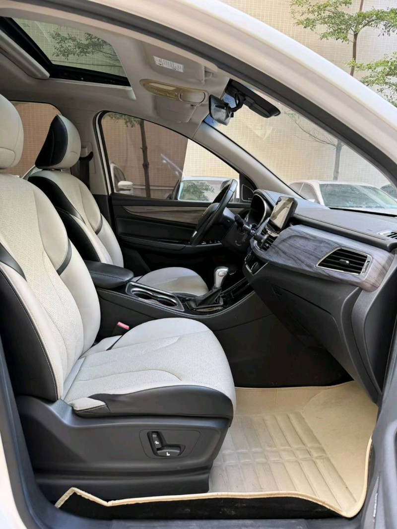 佛山18年宝骏7307