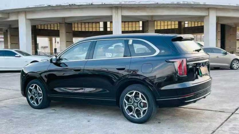 东莞25年奇瑞捷途6