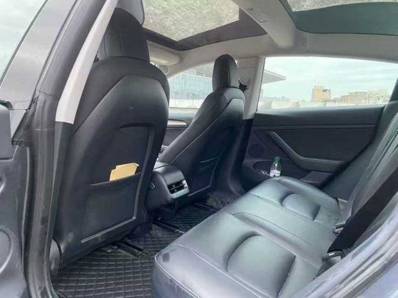 东莞21年特斯拉MODEL 35