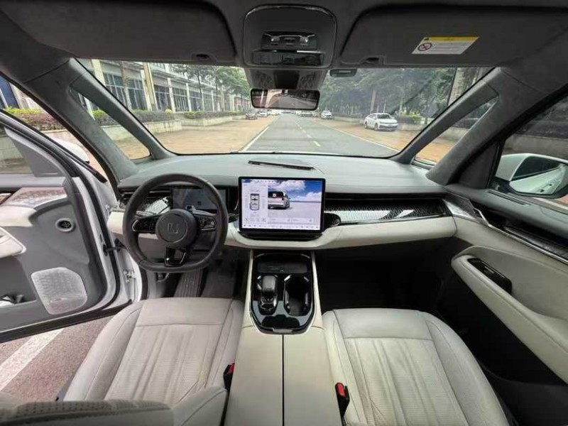 东莞24年极氪汽车0094