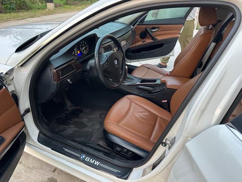 徐州11年宝马3系4