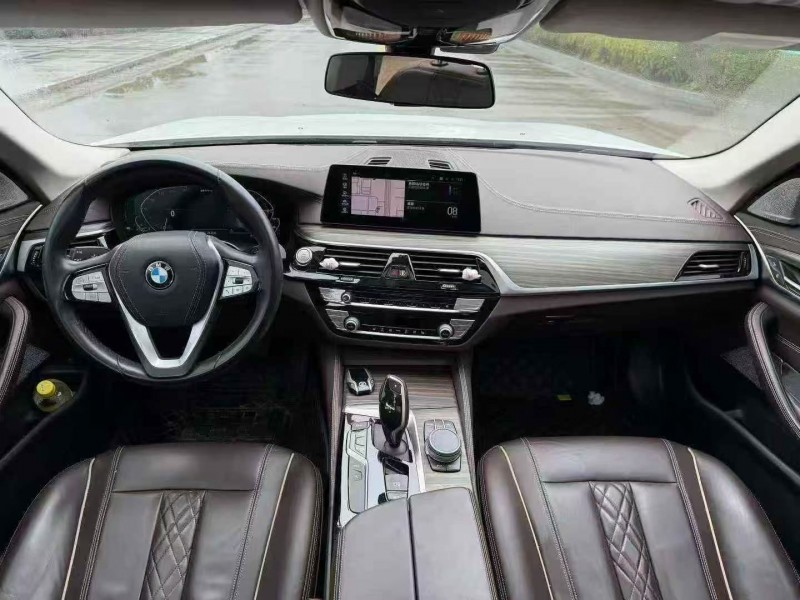 徐州20年宝马5系4