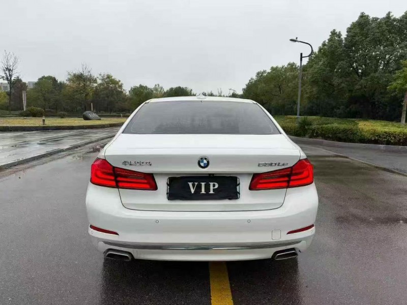 徐州20年宝马5系8