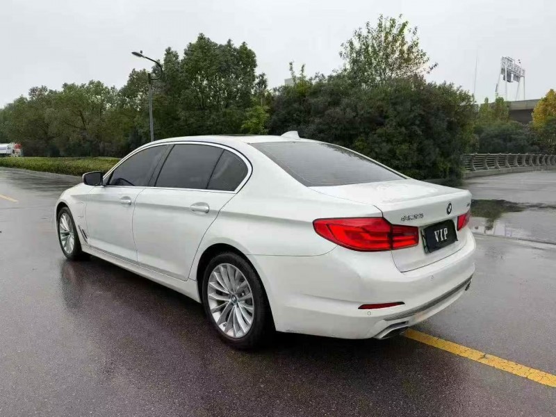 徐州20年宝马5系9