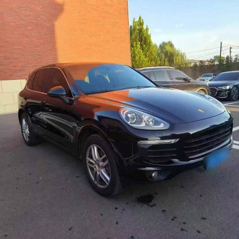 秦皇岛18年保时捷卡宴2