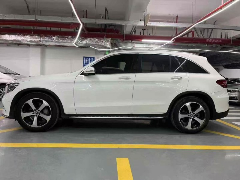 深圳18年奔驰GLC7