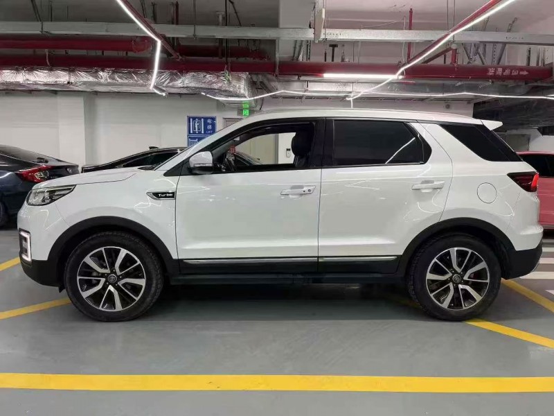 深圳17年长安汽车CS557