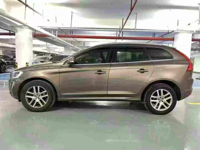 深圳17年沃尔沃XC607