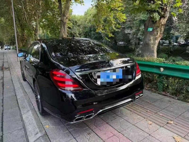 九江19年奔驰迈巴赫S级7