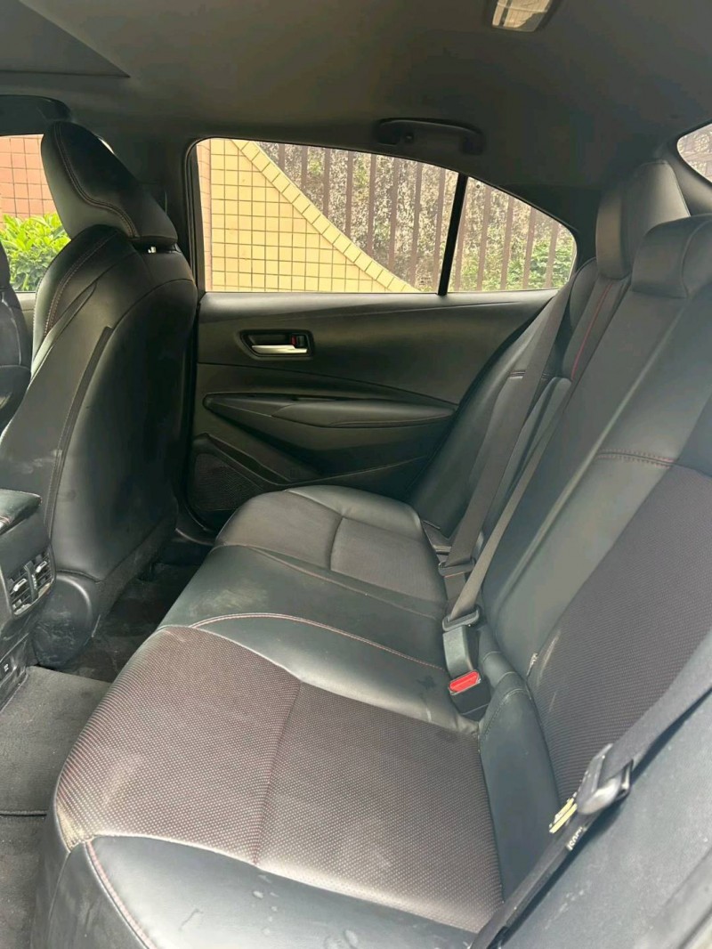 广州22年丰田雷凌4