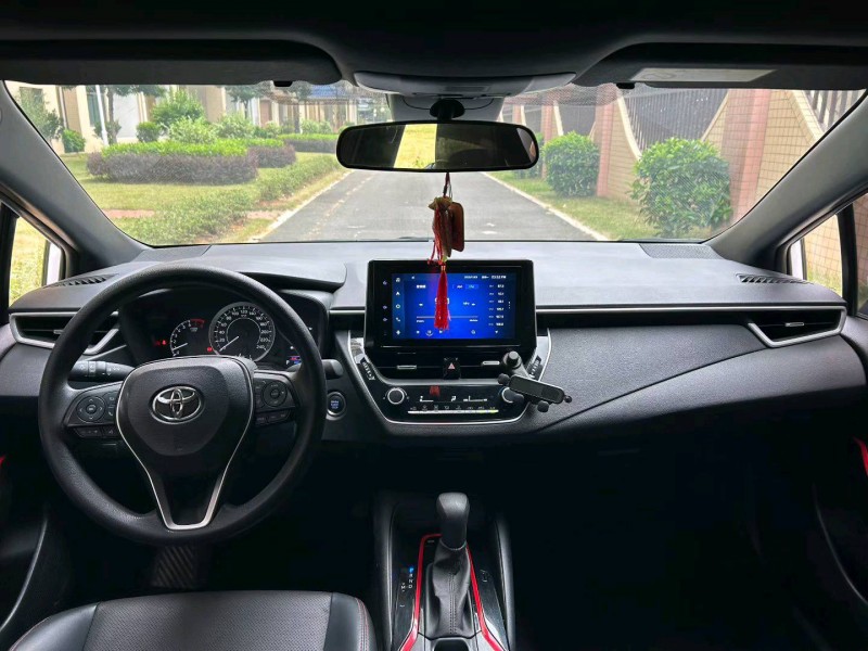 广州22年丰田雷凌5