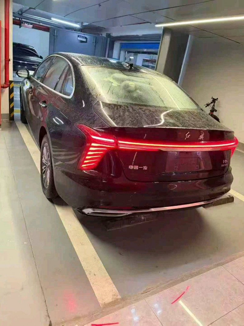 台州25年红旗H56