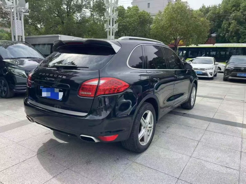 常州14年保时捷卡宴8