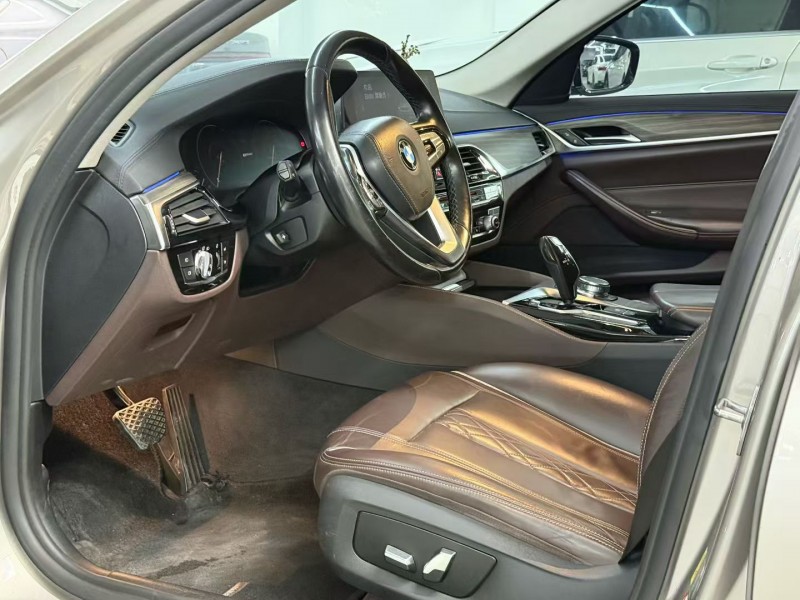 深圳18年宝马5系4