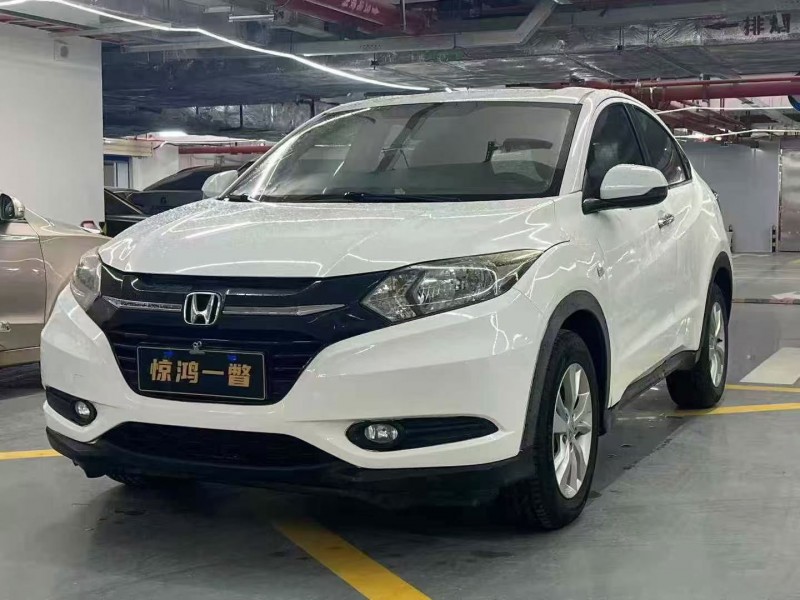 深圳17年本田缤智3