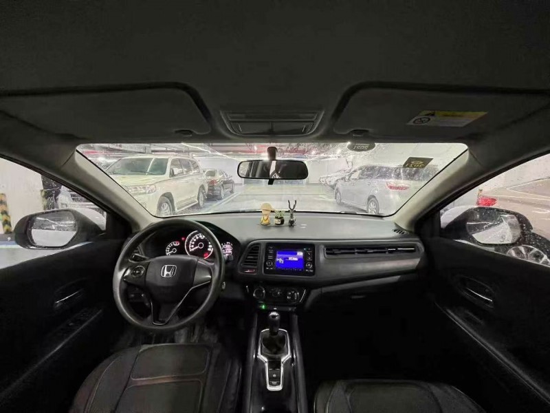 深圳17年本田缤智5