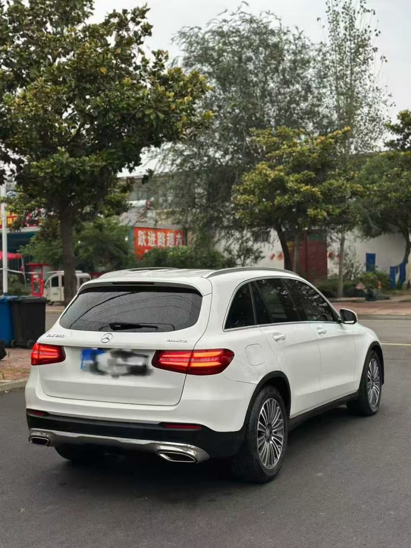 东营17年奔驰GLC8