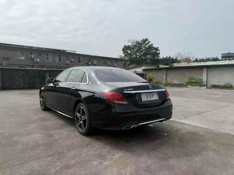 梧州20年奔驰E7