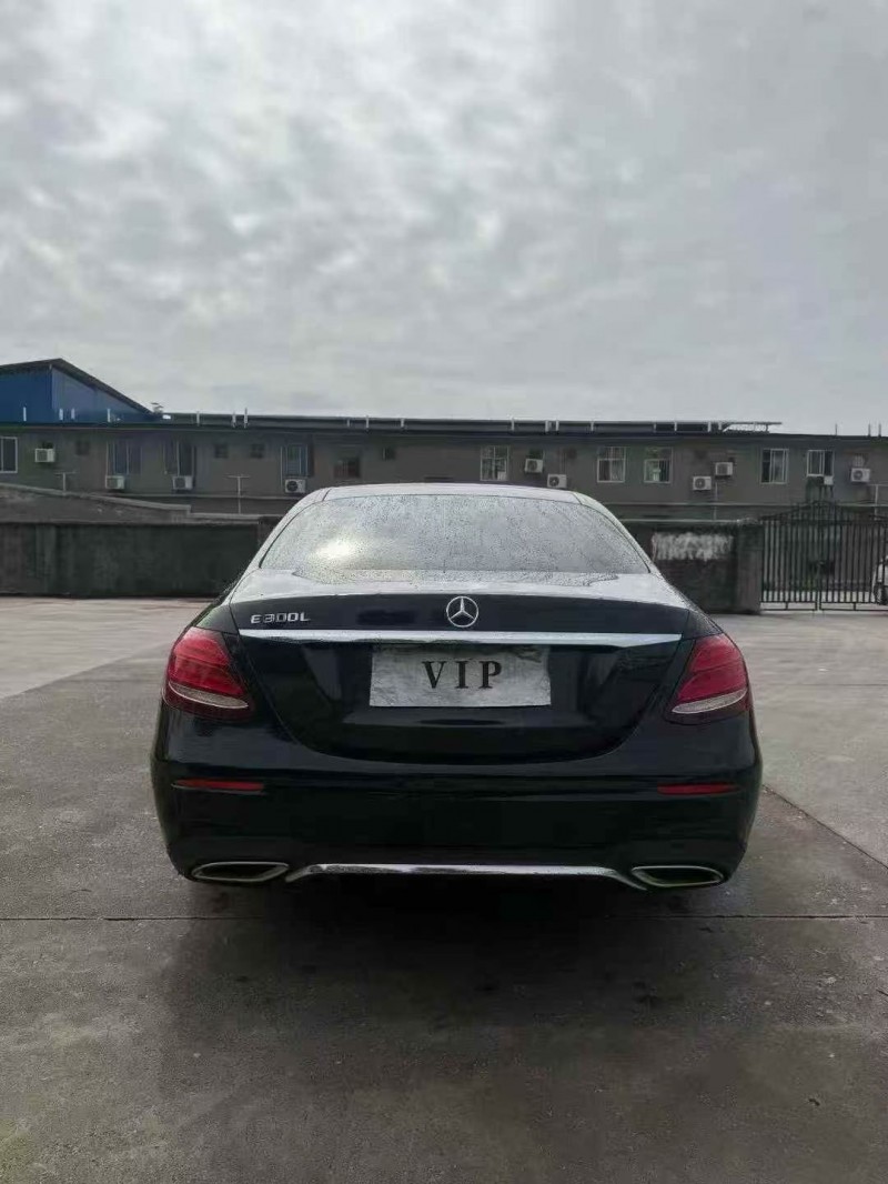 梧州20年奔驰E9