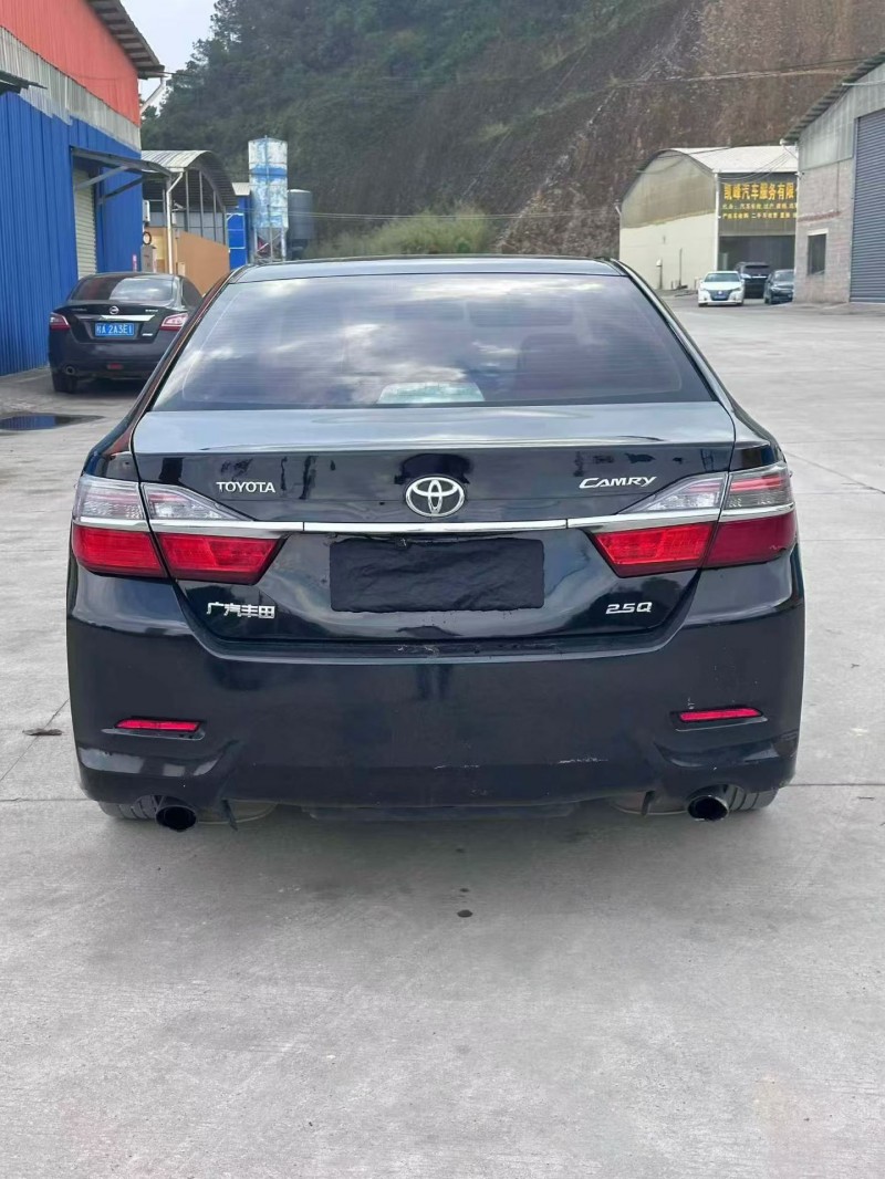 梧州18年丰田凯美瑞8